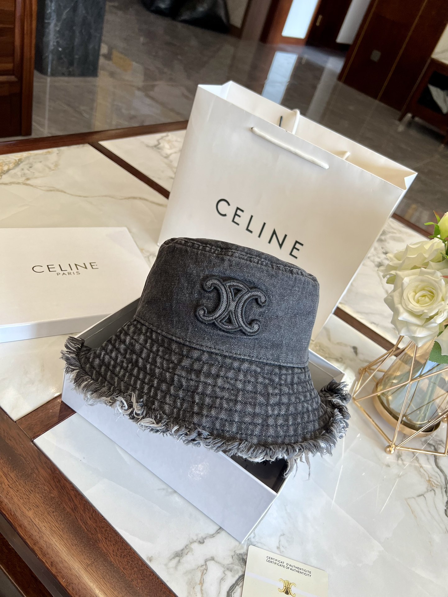 celine hat model 08
